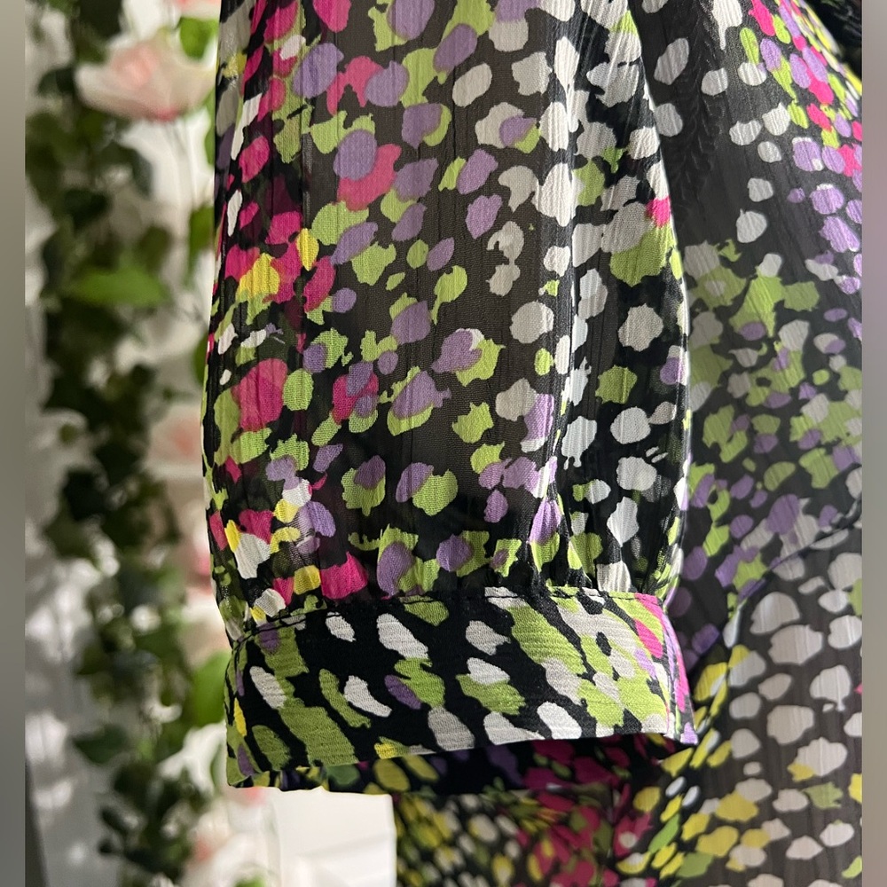 💫 Apostrophe short sleeve modest sheer ruffle front multicolor blouse - Picture 12 of 16